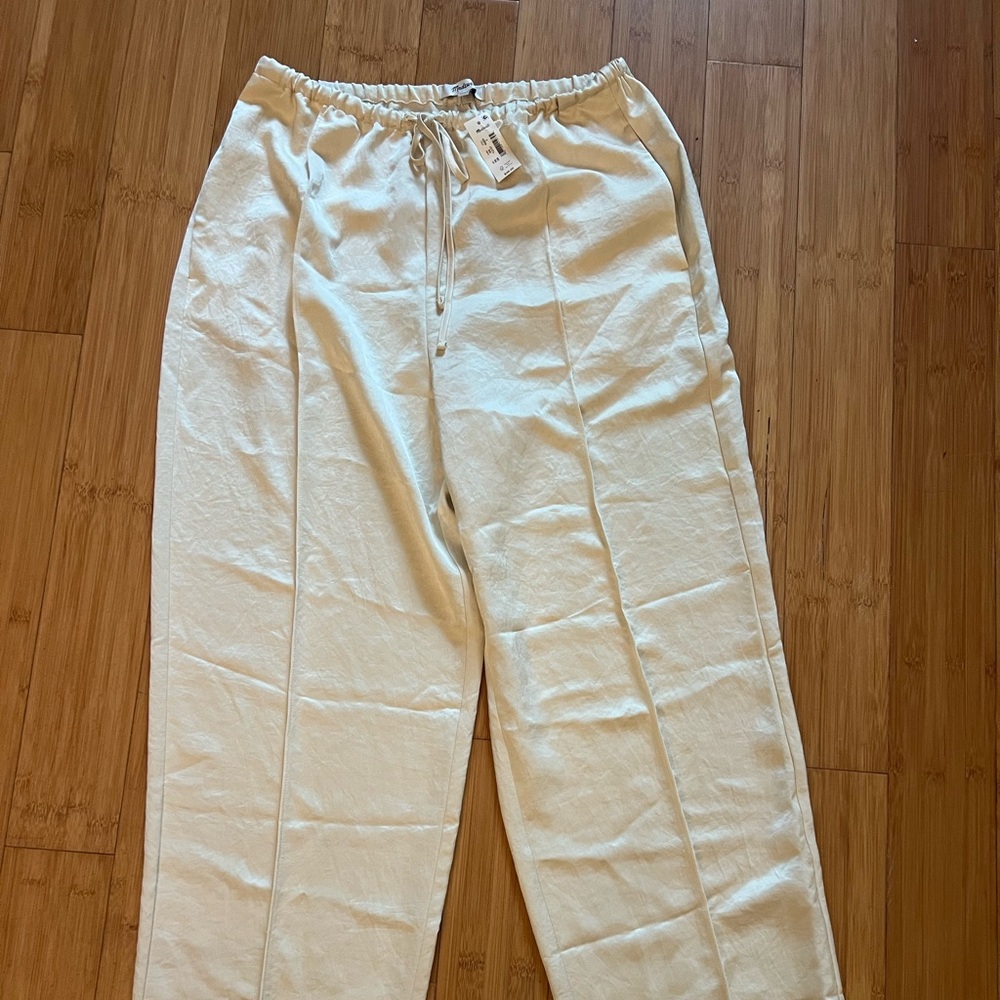Women pull on pants size S